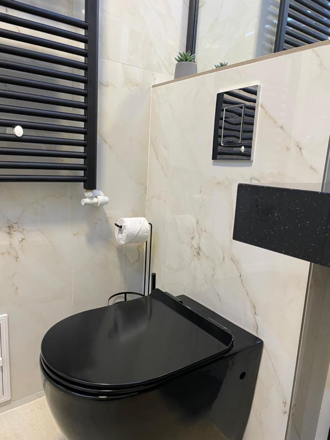 Luxury City Studios 쿠티에데아게스 외부 사진